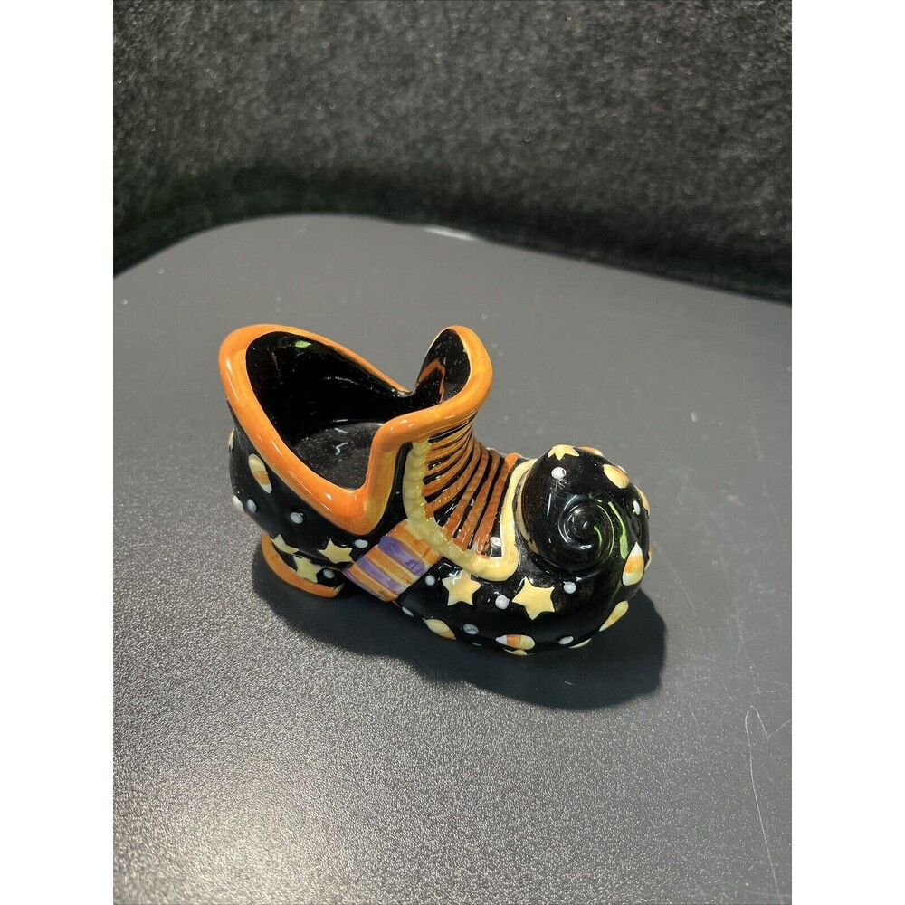 HALLOWEEN AUTUMN WITCHE SHOE CANDLE‎ HOLDER CERAMIC
